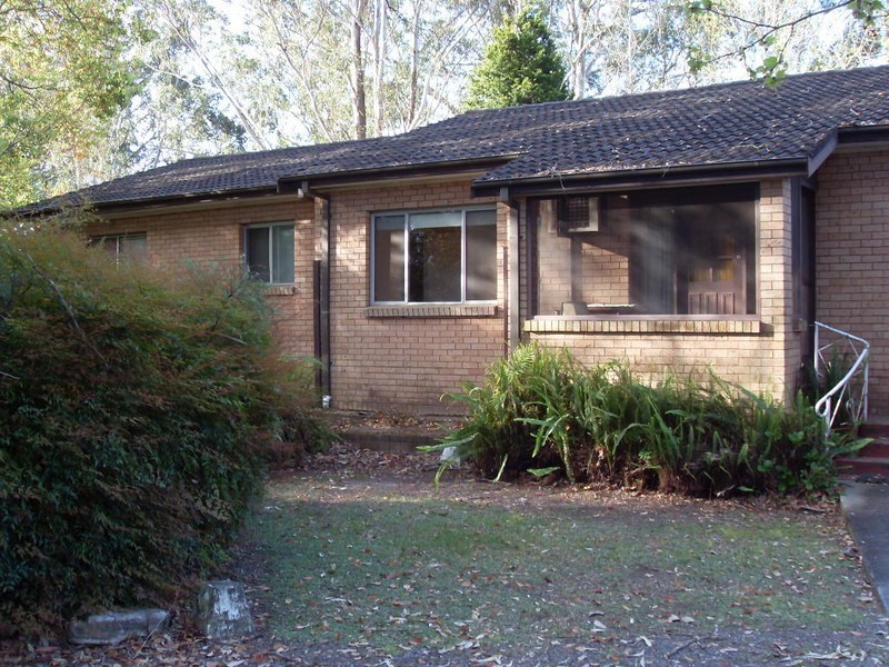 210 Freemans Drive, Morisset NSW 2264