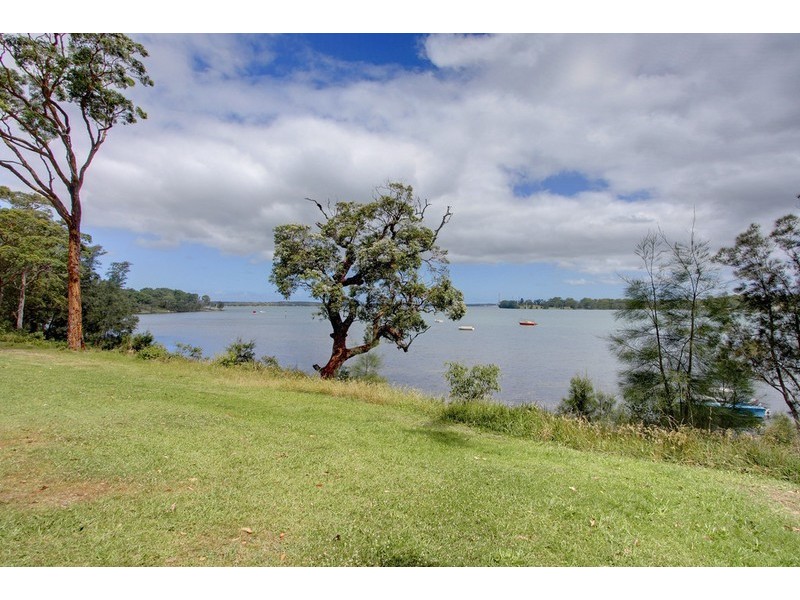76 Bulgonia Road, Brightwaters NSW 2264