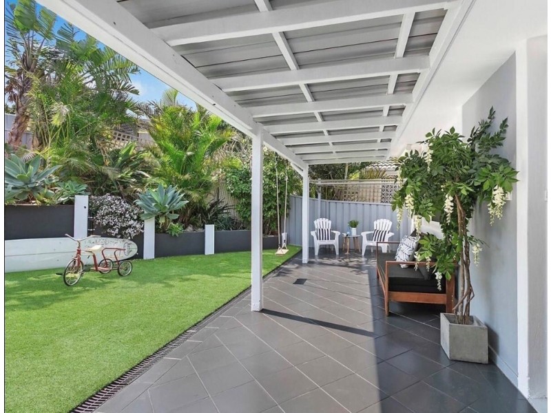 30 Northview Drive, Bateau Bay NSW 2261