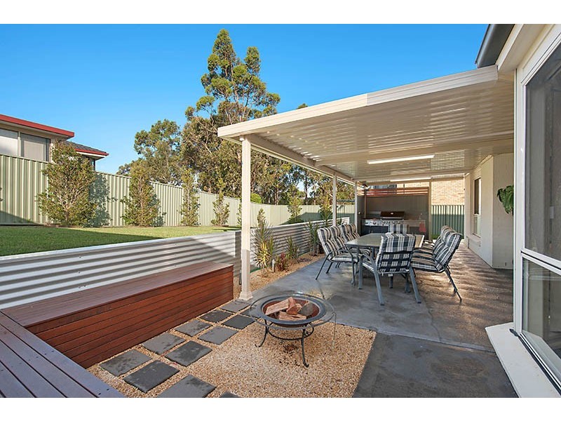 6 Shiraz Drive, Bonnells Bay NSW 2264