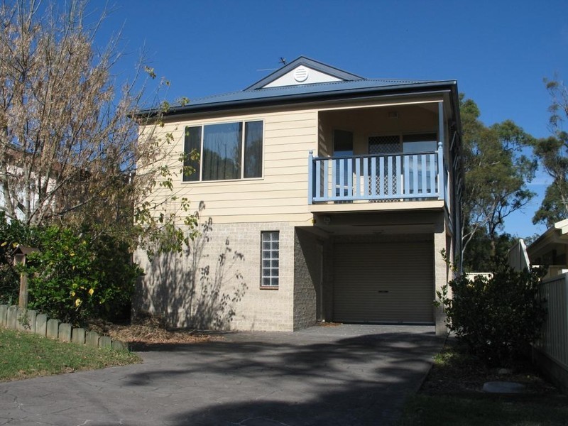 18 Wood Street, Bonnells Bay NSW 2264