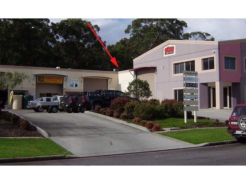 2/1 Accolade Ave, Morisset NSW 2264