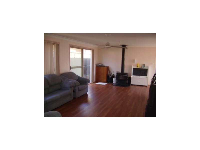 40 Station Street, Bonnells Bay NSW 2264