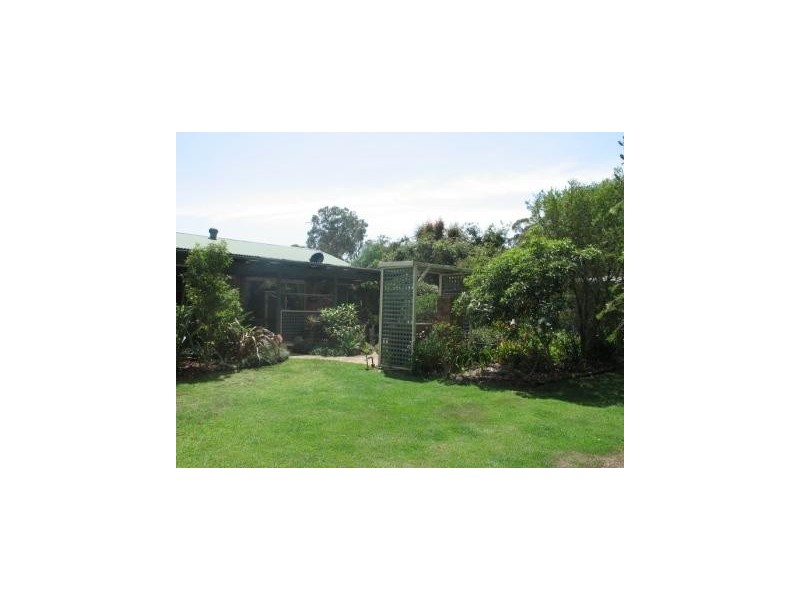 5 Lawrie Street, Balcolyn NSW 2264