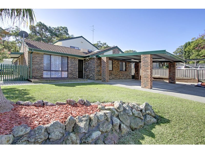 33 Asquith Ave,, Windermere Park NSW 2264 the real estate agency Withdrawn