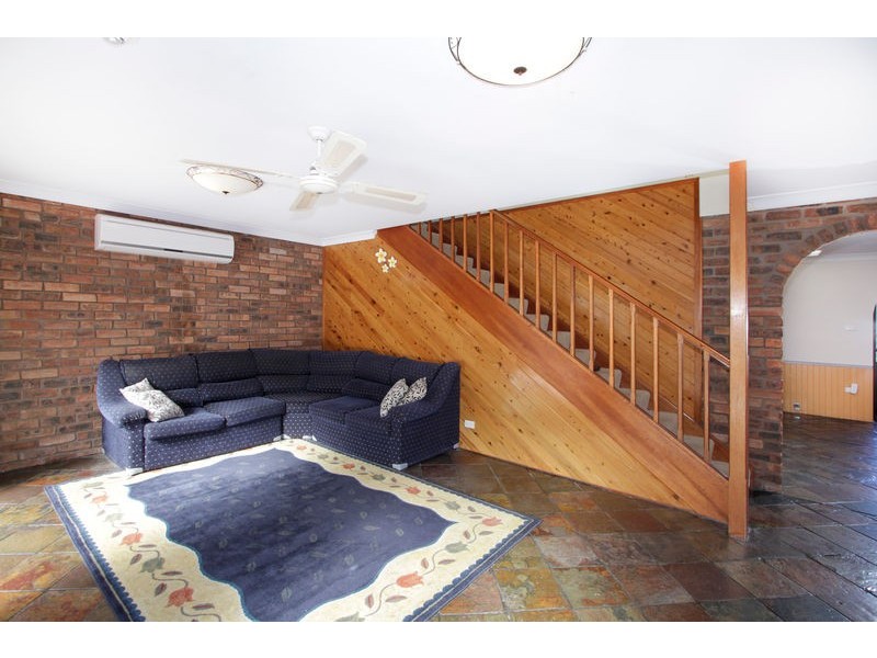 33 Asquith Ave,, Windermere Park NSW 2264