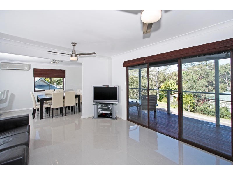 84 Sunshine Parade, Sunshine NSW 2264