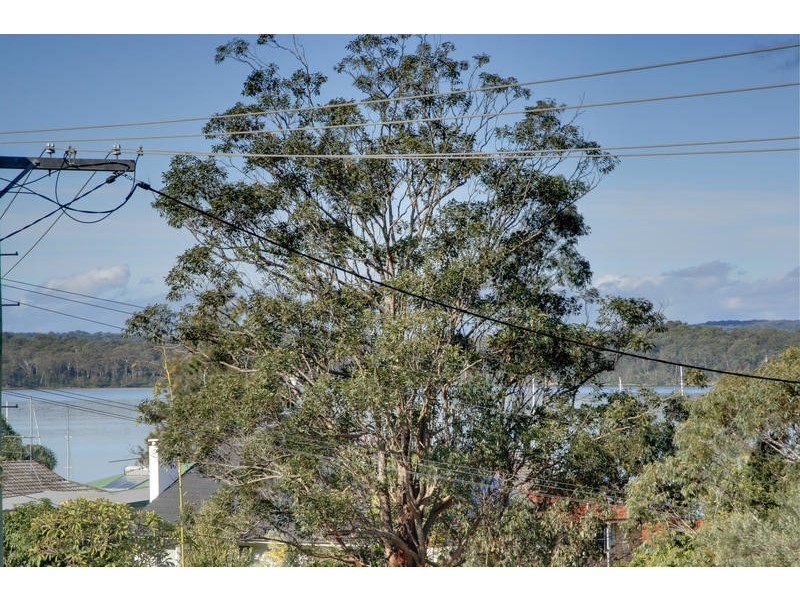 84 Sunshine Parade, Sunshine NSW 2264