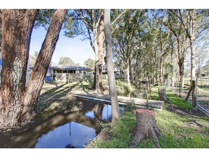 657A freemans Drive, Cooranbong NSW 2265