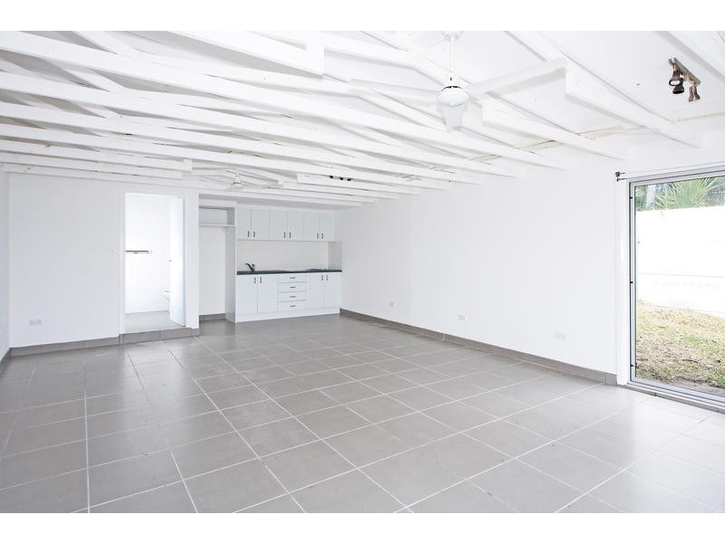 179 Grand Parade, Bonnells Bay NSW 2264