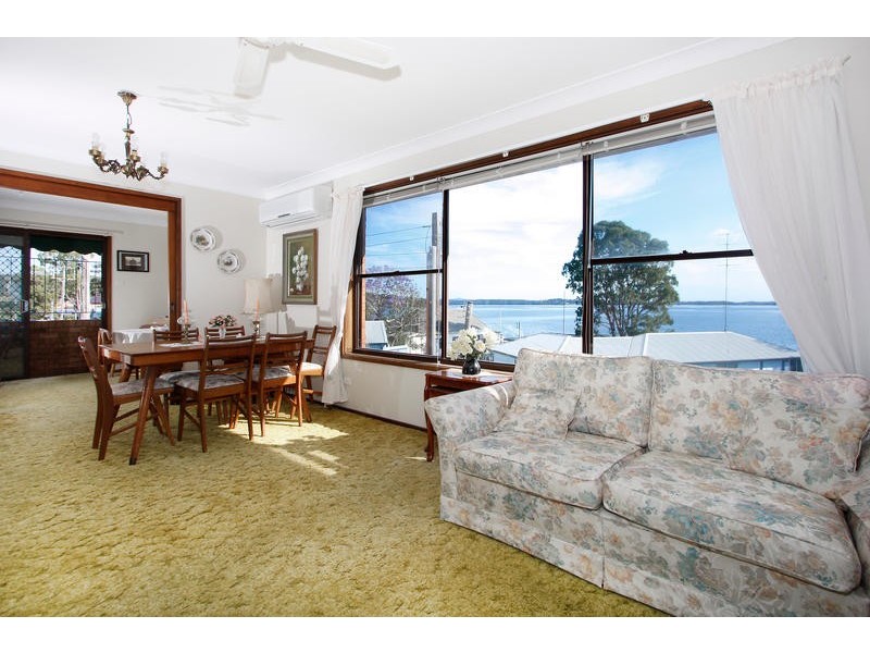 65 Sunshine Parade, Sunshine NSW 2264