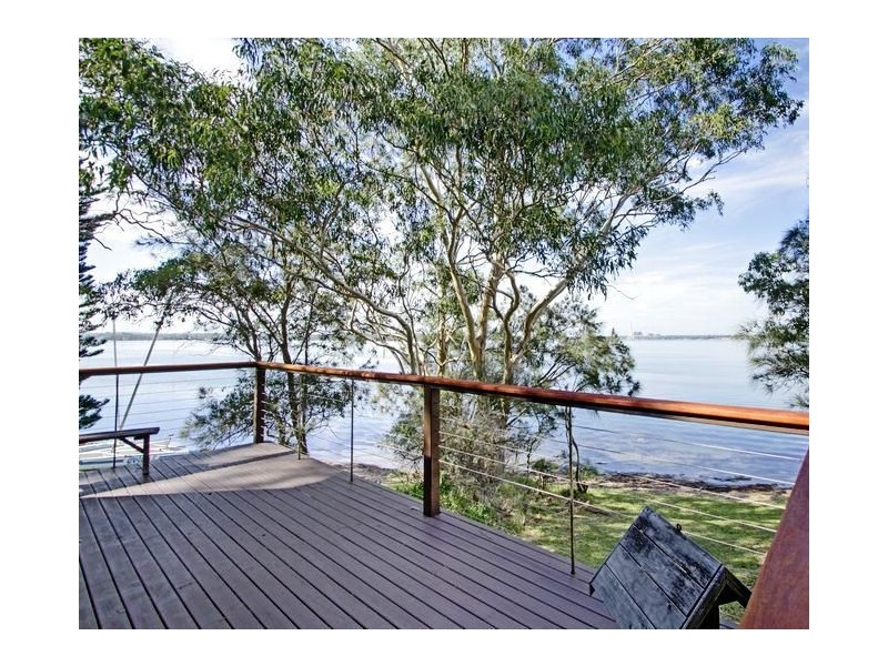 2 Bardon Lane, Brightwaters NSW 2264