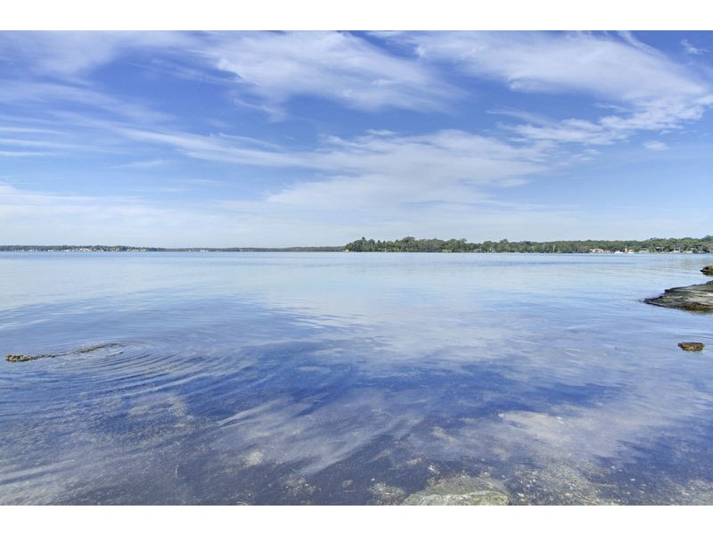 2 Bardon Lane, Brightwaters NSW 2264