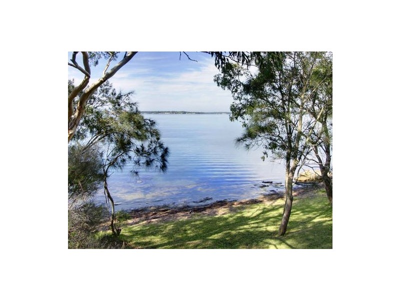 2 Bardon Lane, Brightwaters NSW 2264