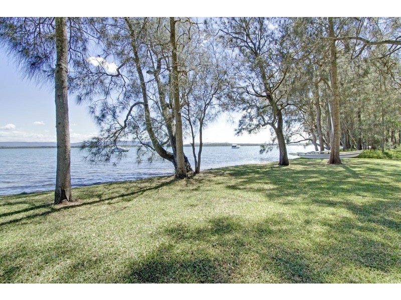 27 Marina Road, Bonnells Bay NSW 2264