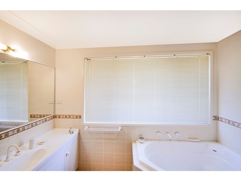 21 Shiraz Drive, Bonnells Bay NSW 2264