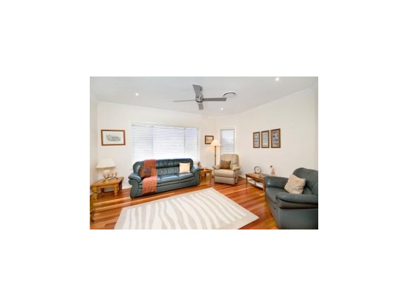 4 Bulgonia Road, Brightwaters NSW 2264