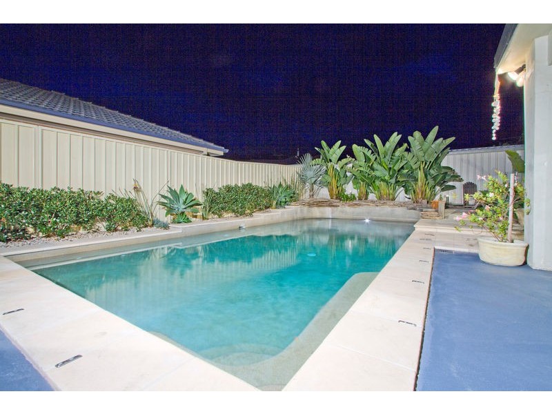 124 Waikiki Road, Bonnells Bay NSW 2264