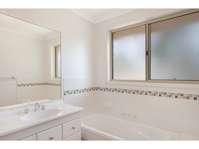 135 Waikiki Road, Bonnells Bay NSW 2264