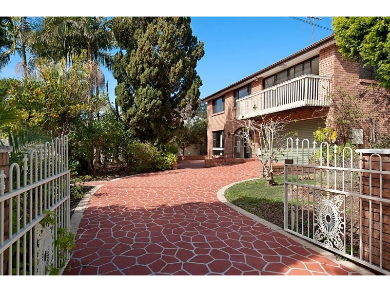 82 – 84  Grand Parade, Bonnells Bay NSW 2264