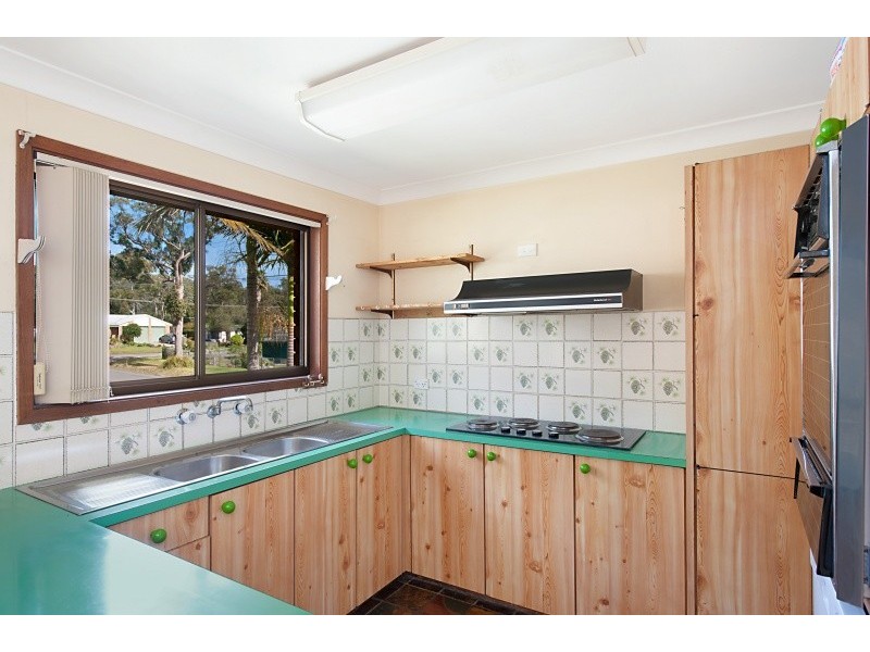 82 – 84  Grand Parade, Bonnells Bay NSW 2264