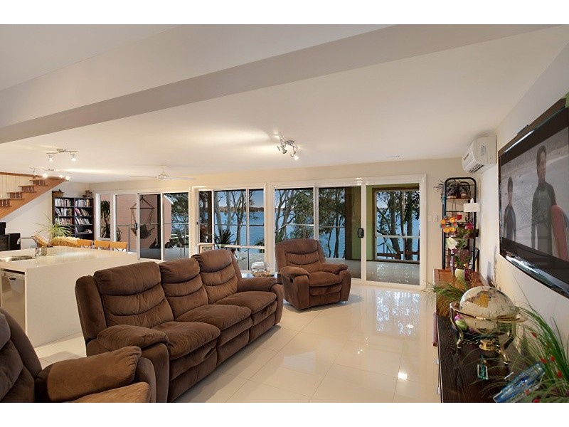 22  Buttaba Road, Brightwaters NSW 2264