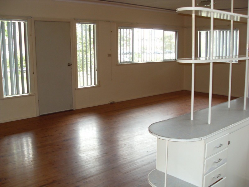 110 Macquarie Street, Morisset NSW 2264