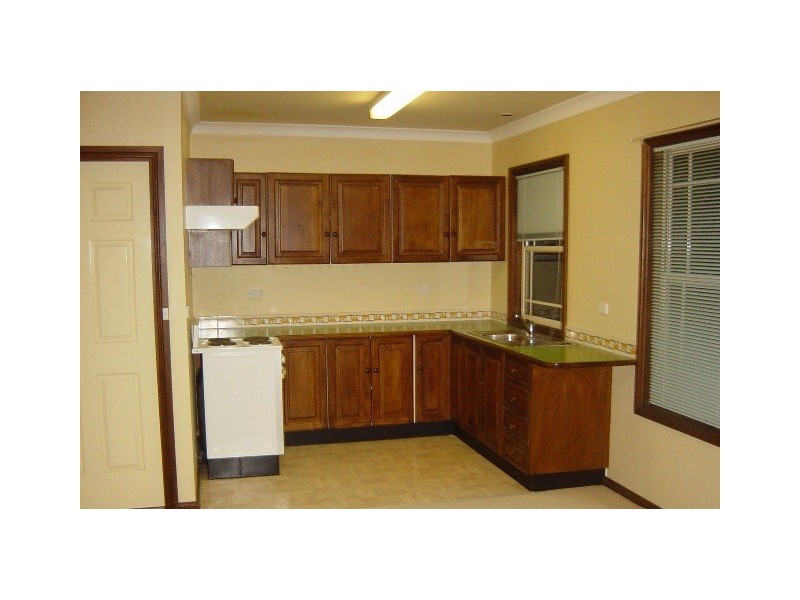 27 Marina Road (UNIT), Bonnells Bay NSW 2264
