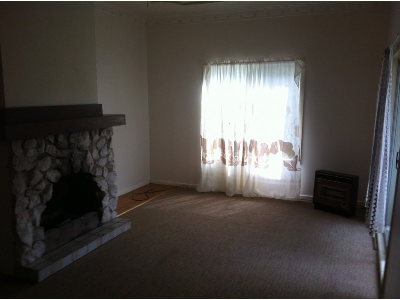 Flat A/1 Redhill Street, Cooranbong NSW 2265