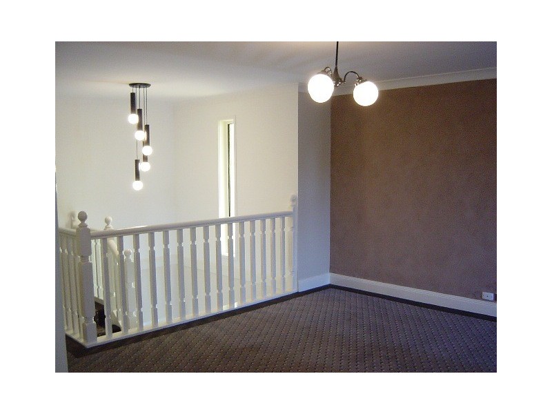 2/10 Dora Street, Dora Creek NSW 2264