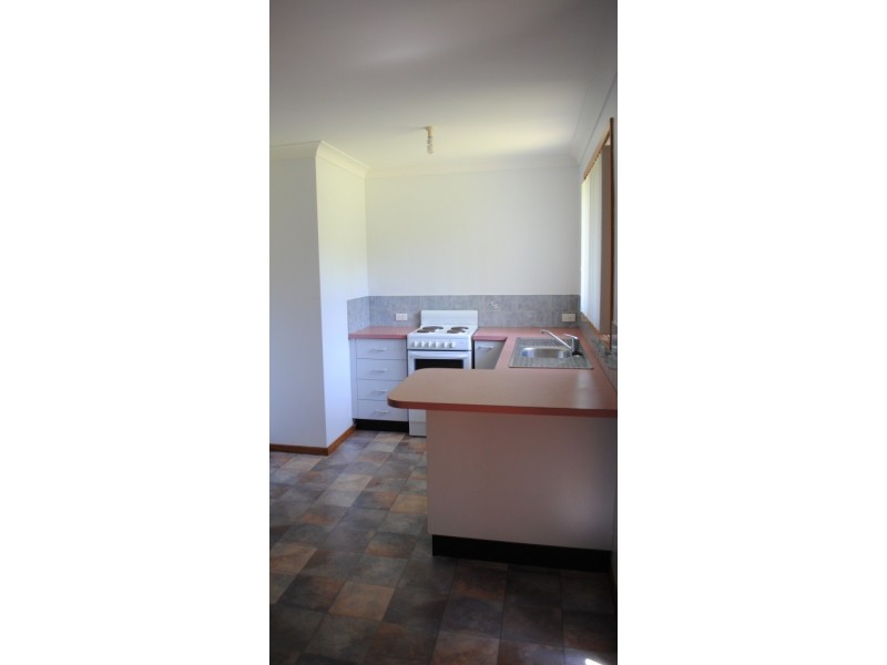 27 Meyers Crescent, Cooranbong NSW 2265