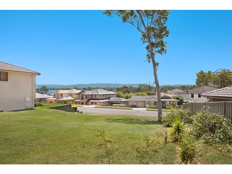 129 Waikiki Road, Bonnells Bay NSW 2264