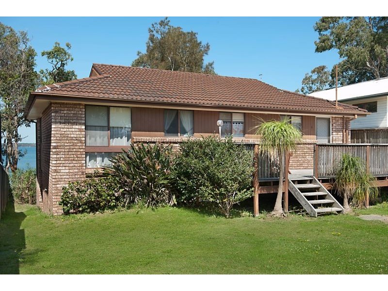 24 Buttaba Road, Brightwaters NSW 2264