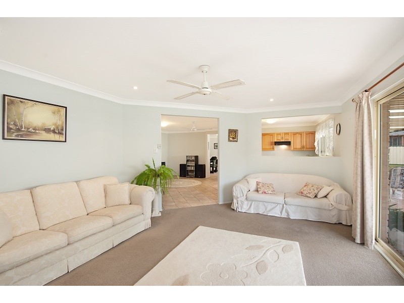 106 Waikiki Road, Bonnells Bay NSW 2264