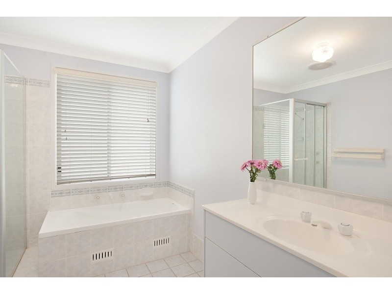 106 Waikiki Road, Bonnells Bay NSW 2264