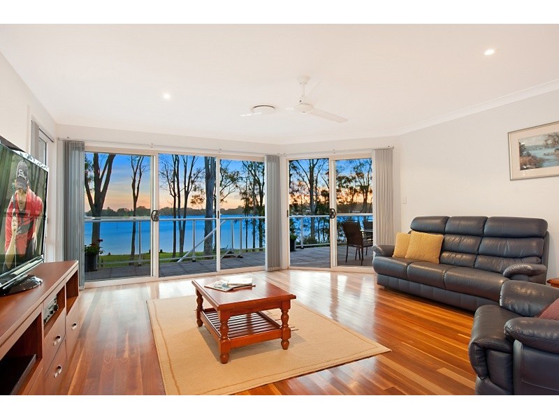 52 Bulgonia Road, Brightwaters NSW 2264