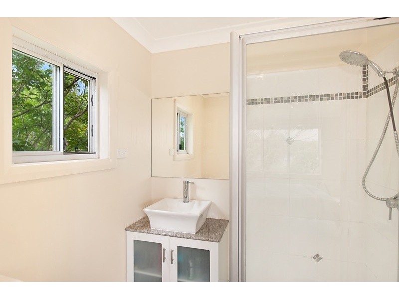 68 Dandaraga Road, Brightwaters NSW 2264