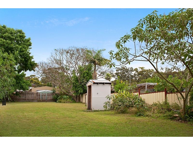 68 Dandaraga Road, Brightwaters NSW 2264