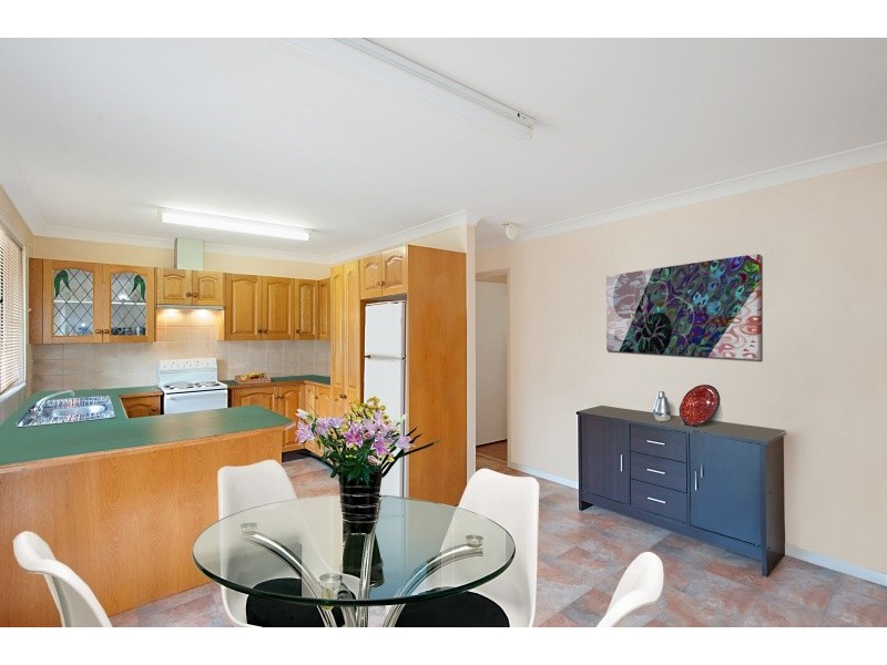 16 Watt Street, Windermere Park NSW 2264