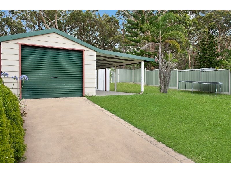 16 Watt Street, Windermere Park NSW 2264