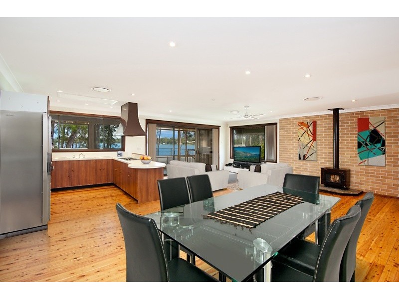 48A Bulgonia Road, Brightwaters NSW 2264