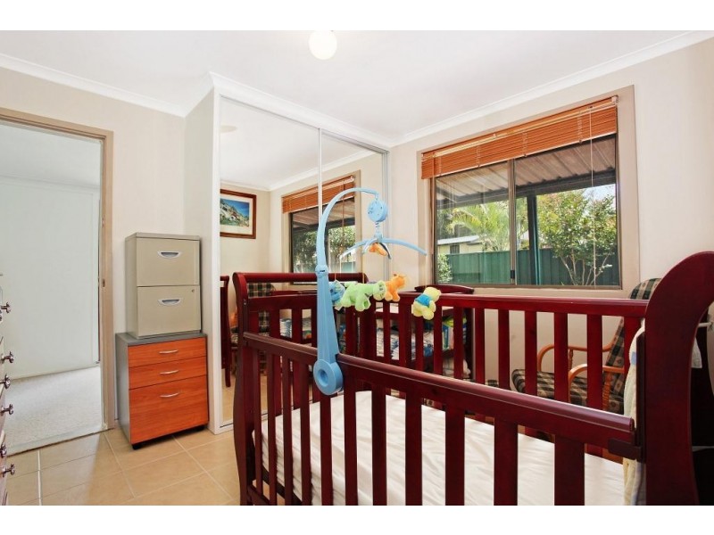 30 Frederick Street, Windermere Park NSW 2264