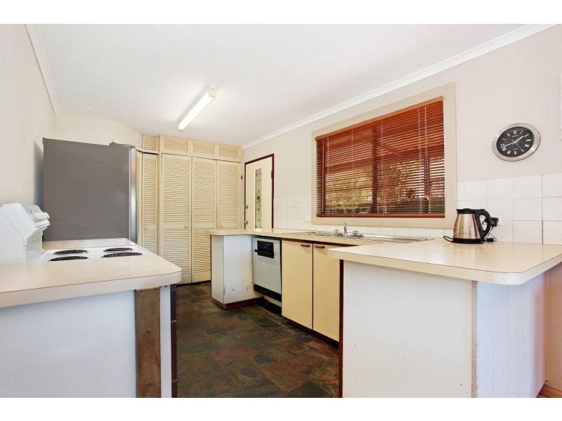 30 Frederick Street, Windermere Park NSW 2264