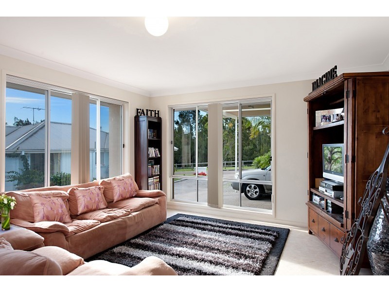 14B Wymeera Circuit, Wyee Point NSW 2259