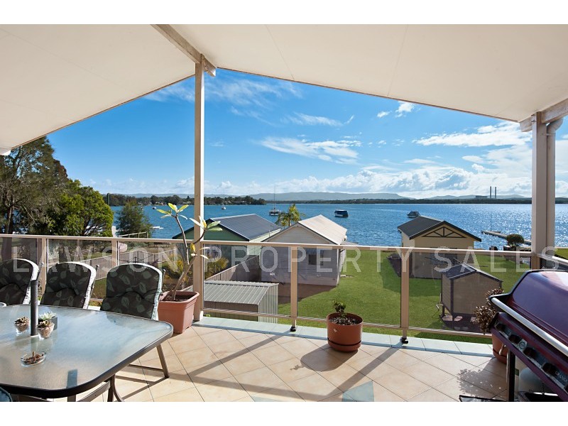 123 Grand Parade, Bonnells Bay NSW 2264