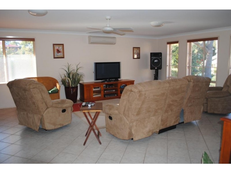 106 Dandaraga Road, Brightwaters NSW 2264