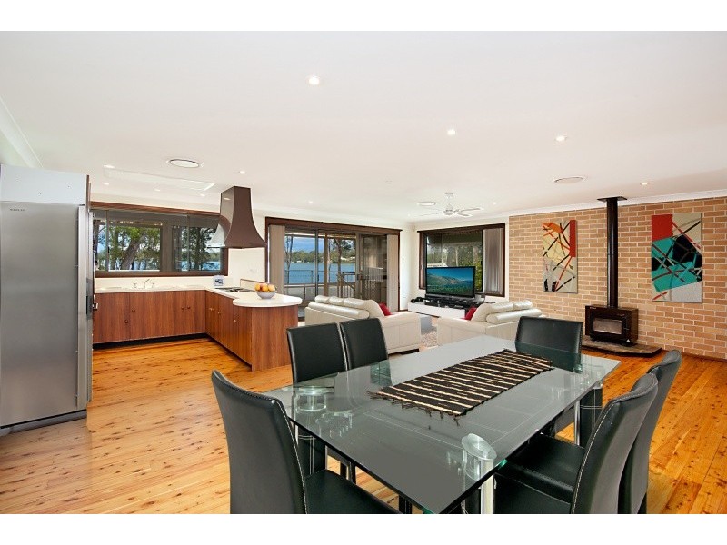 48A Bulgonia Road, Brightwaters NSW 2264