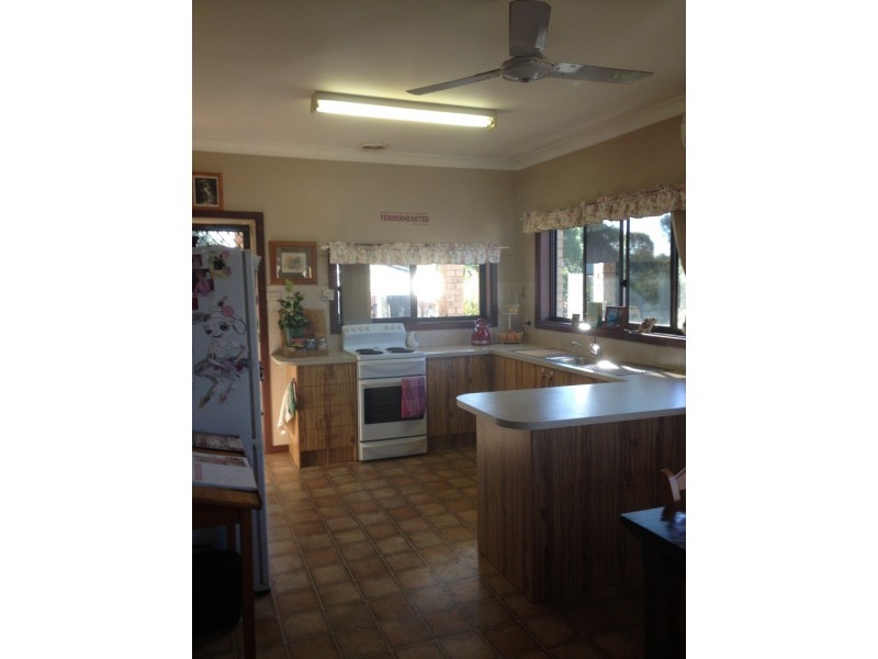 9 Morris Crescent, Bonnells Bay NSW 2264