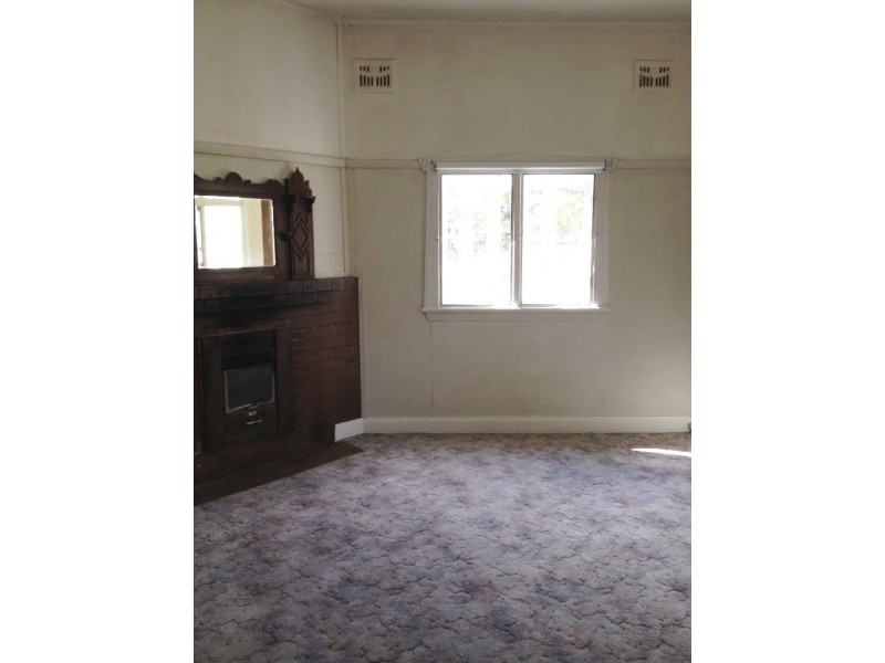 703 Freemans Drive, Cooranbong NSW 2265