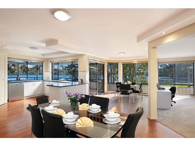 13 Victoria Street, Bonnells Bay NSW 2264